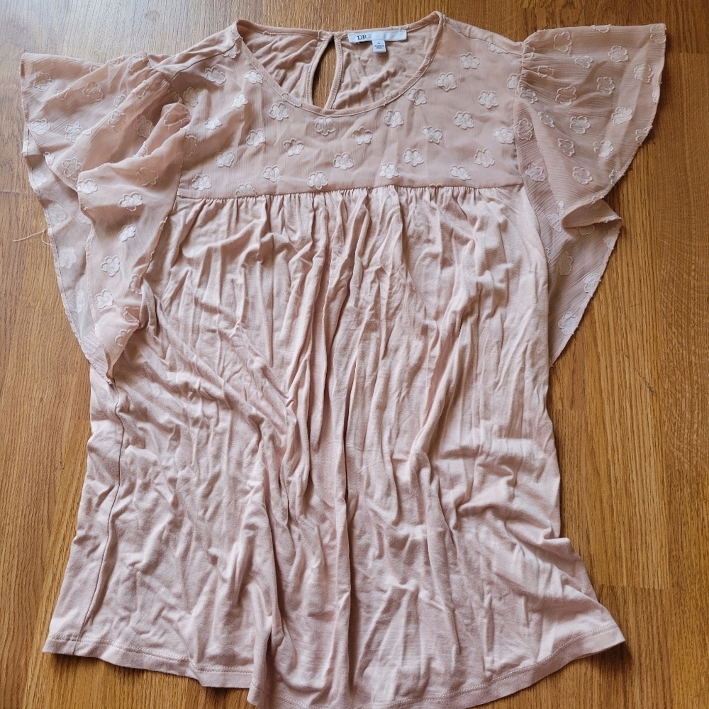 DR2 Flutter Sleeve Top M
